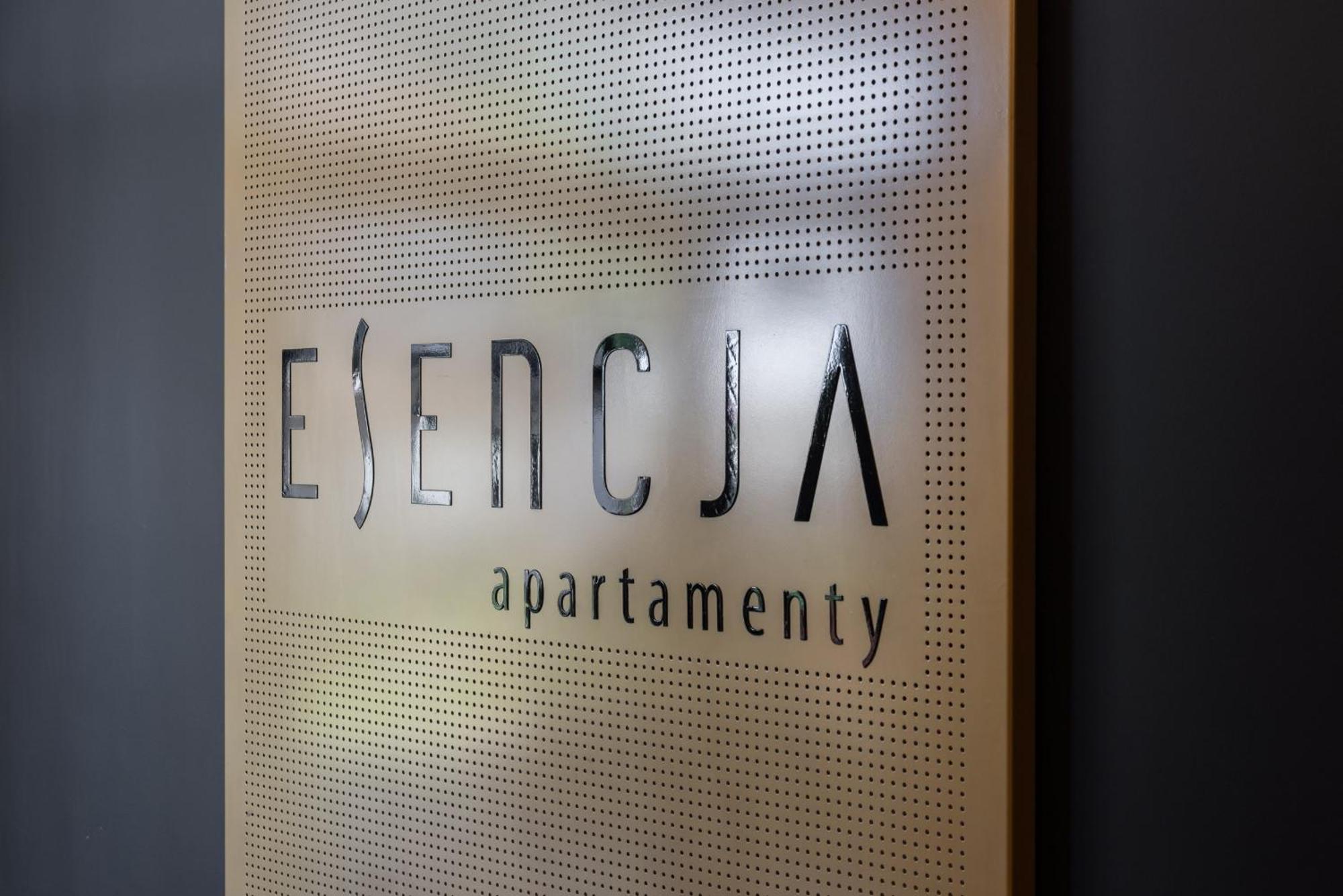 Stylish & Comfy Garbary Apartments With Parking By Noclegi Renters Poznań Buitenkant foto