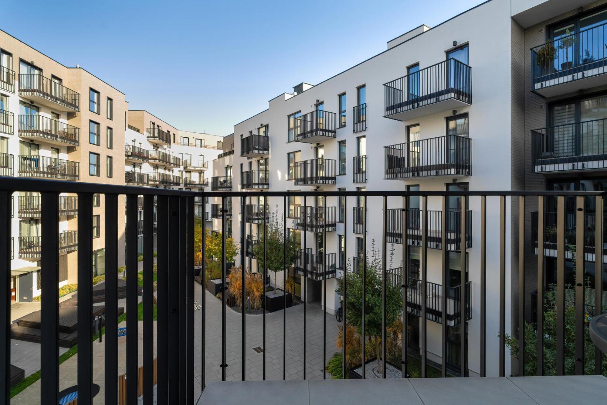 Stylish & Comfy Garbary Apartments With Parking By Noclegi Renters Poznań Buitenkant foto