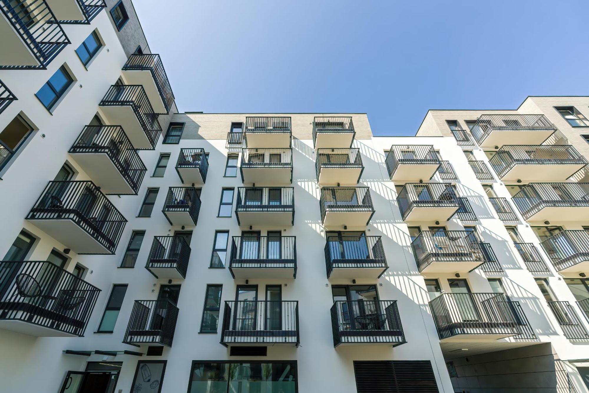 Stylish & Comfy Garbary Apartments With Parking By Noclegi Renters Poznań Buitenkant foto
